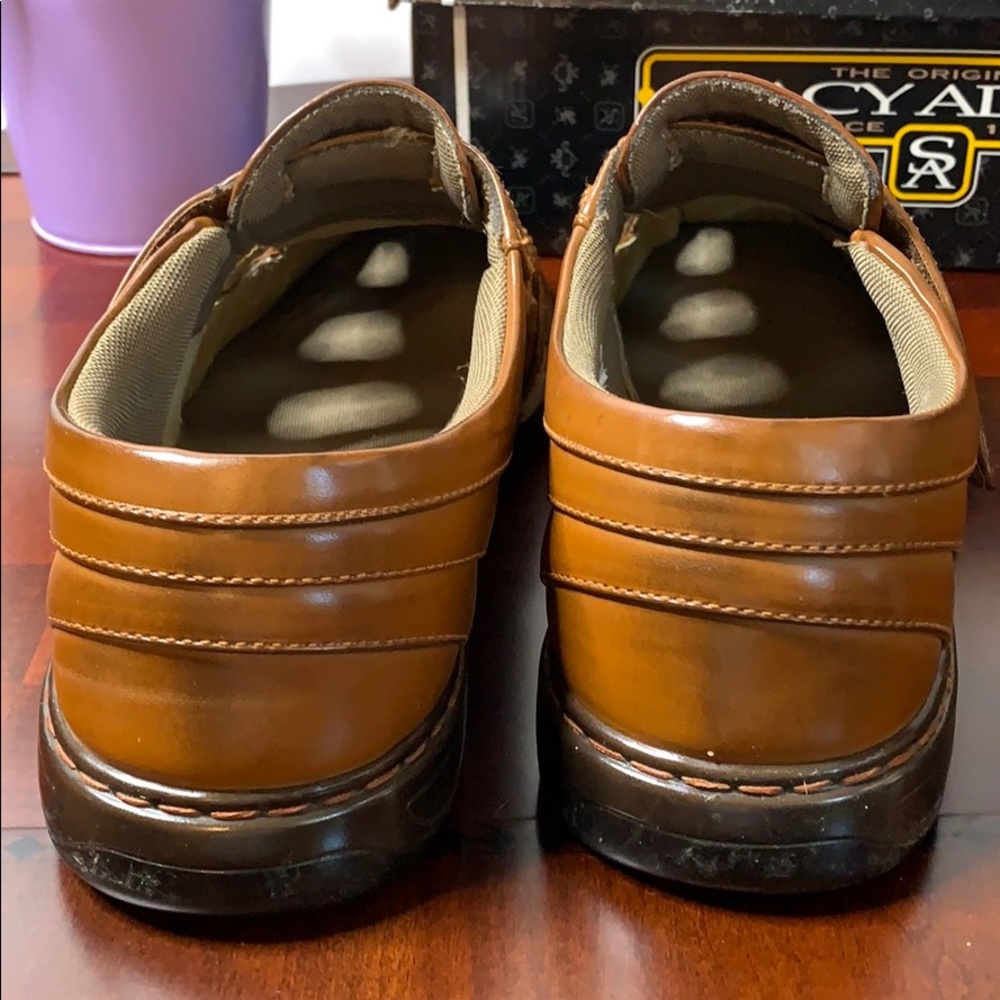 Stacy Adams Brisbane Leather Sandals - Picture 4 of 8